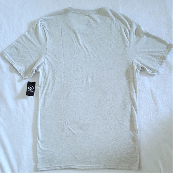 Volcom💎 Heather Grey "Optic"👁 Graphic Tee👕 - NWT - Picture 2 of 14